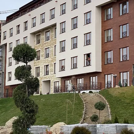 Smizla N Lux - Milmari Apartment
